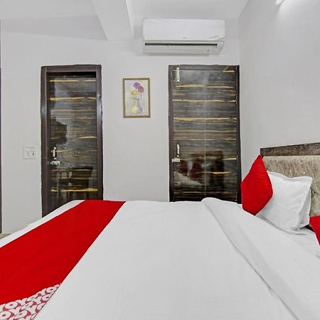 Hotel Green Olive Nowe Delhi Zewnętrze zdjęcie